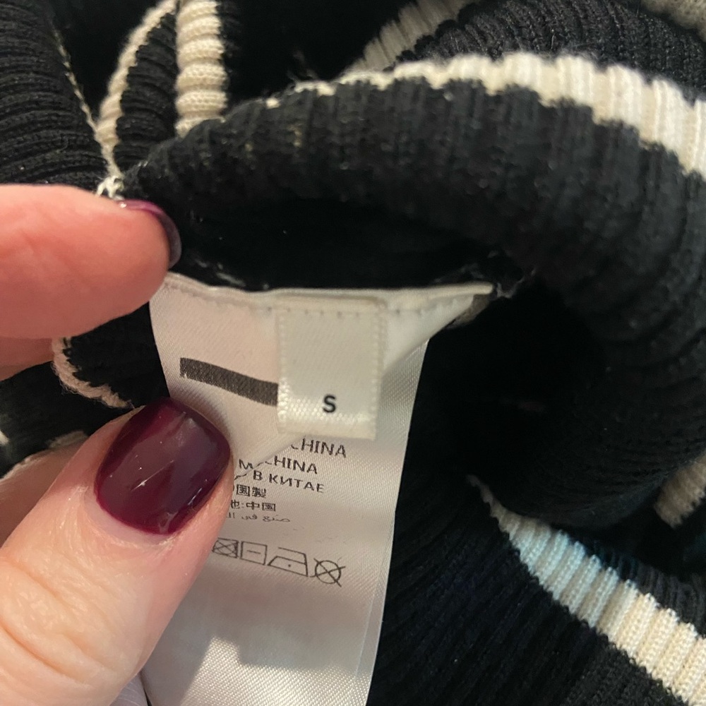 McQ by Alexander McQueen Black and White Striped Distort Midi Dress - Picture 4 of 13